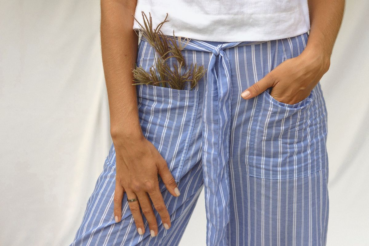Laura pants in blue stripe